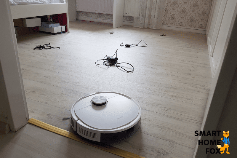 Ecovacs Deebot OZMO N8 Pro beim Hinderniserkennungstest